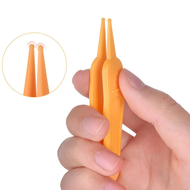 Baby Dig Booger Clip Infants